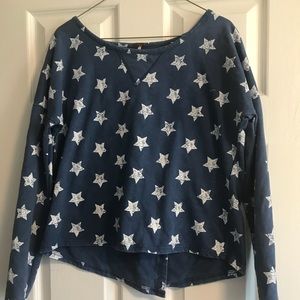 Star sweatshirt, open cross back